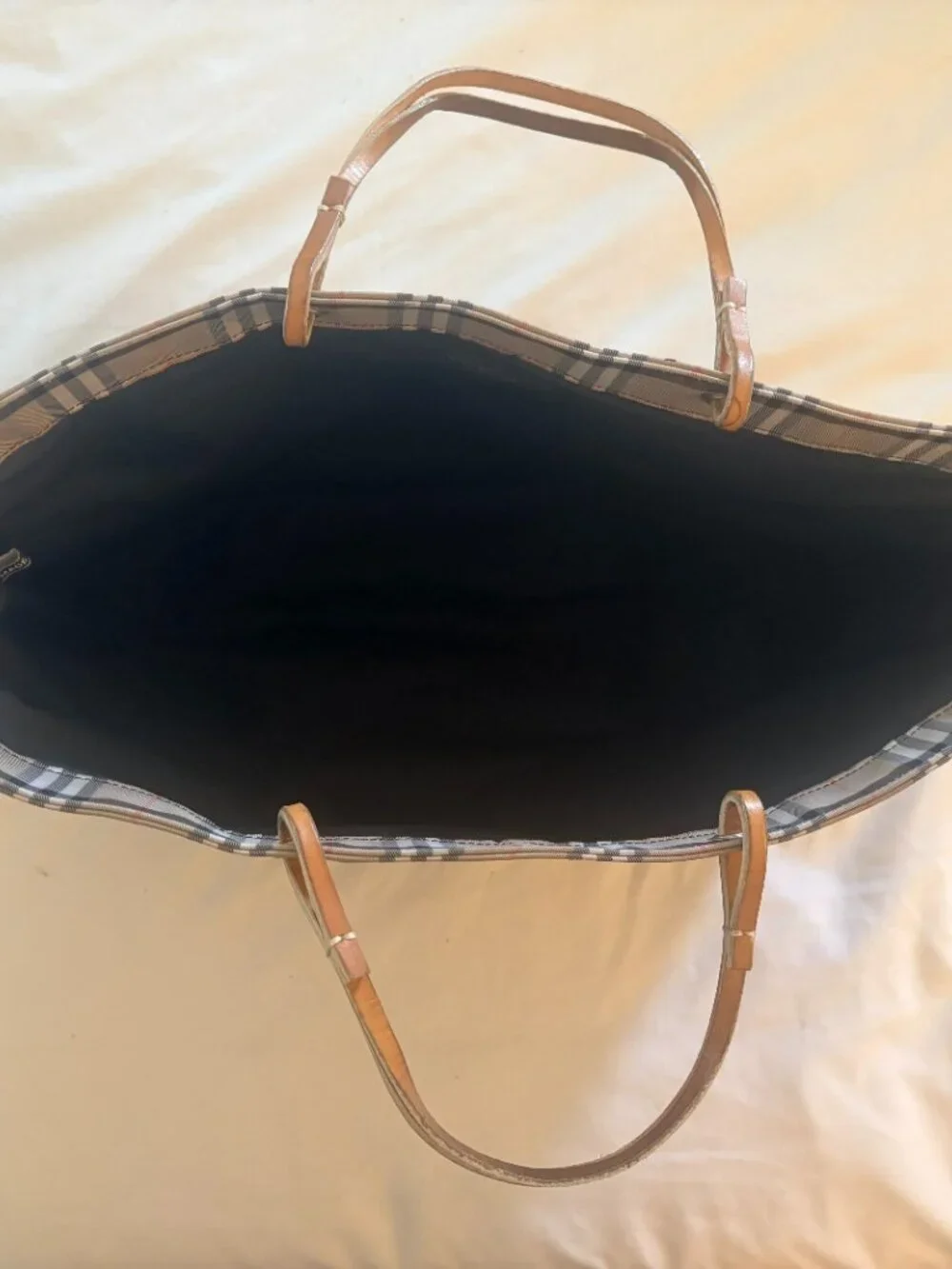 Vintage Burberry Check Tote. Appr. 11 x 16 inches.